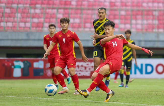 U19 Việt Nam thua đậm U19 Malaysia, CĐV Indonesia phản ứng ra sao? - Ảnh 1.