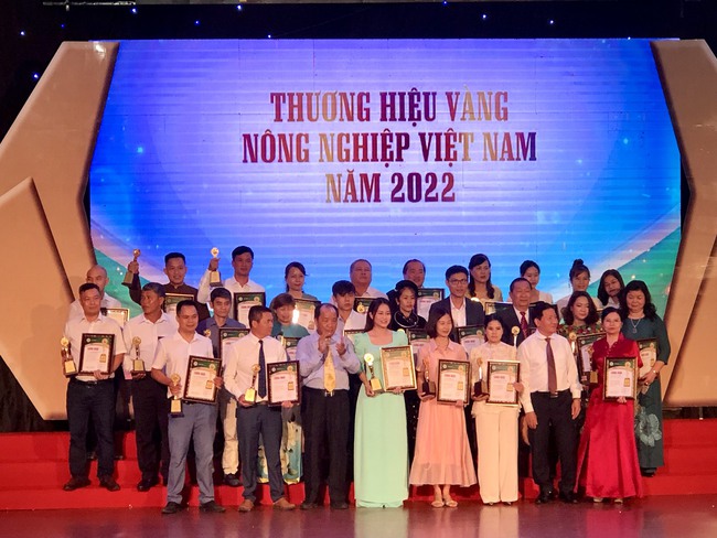 Tôn vinh &quot;126 Thương hiệu Vàng nông nghiệp Việt Nam năm 2022&quot; - Ảnh 3.