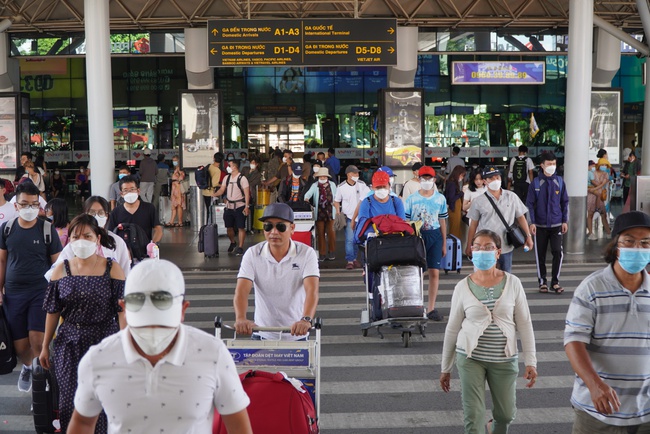 Đường bay đến Trung Quốc bị lùi thời hạn, hàng không quốc tế sẽ chậm phục hồi? - Ảnh 3.