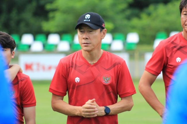 Hòa U19 Việt Nam, HLV U19 Indonesia cảm thấy... xấu hổ - Ảnh 1.