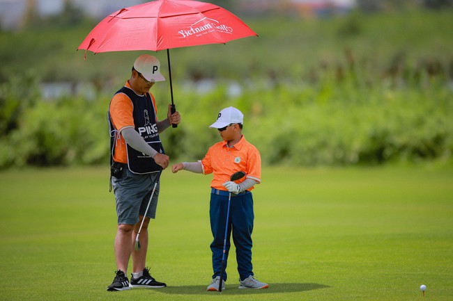 Giải golf Vô địch Trẻ Quốc gia 2022: Ấn tượng từ các VĐV trẻ - Ảnh 17.