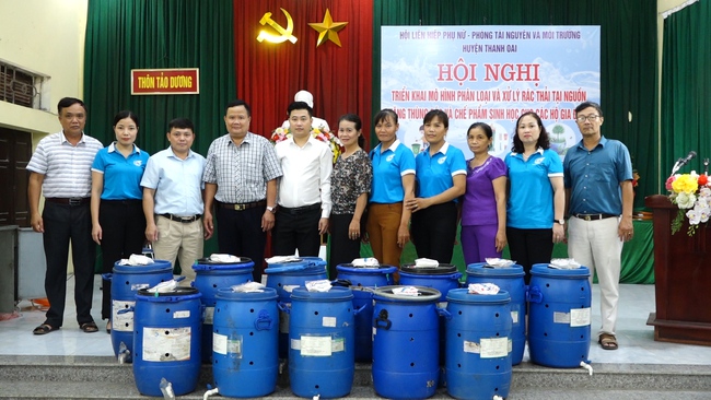 Thanh Oai: Thí điểm phân loại và xử lý chất thải rắn sinh hoạt tại nhà - Ảnh 3.