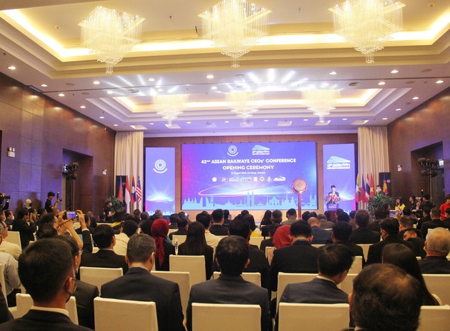 8 nước ASEAN tham dự Hội nghị Tổng Giám đốc Đường sắt ASEAN lần thứ 42 tại Đà Nẵng - Ảnh 1.