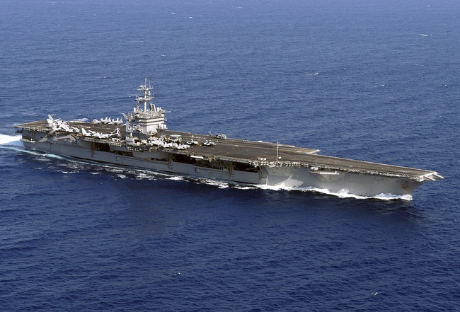 Kết cục bi thảm của tàu sân bay năng lượng hạt nhân USS Enterprise trong chiến tranh Việt Nam - Ảnh 1.