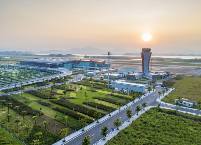 Sân bay Vân Đồn được vinh danh là “Sân bay khu vực hàng đầu châu Á”