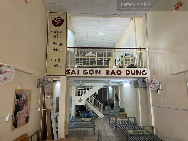 Quan cảnh bên trong của &quot;Sài Gòn bao dung&quot;