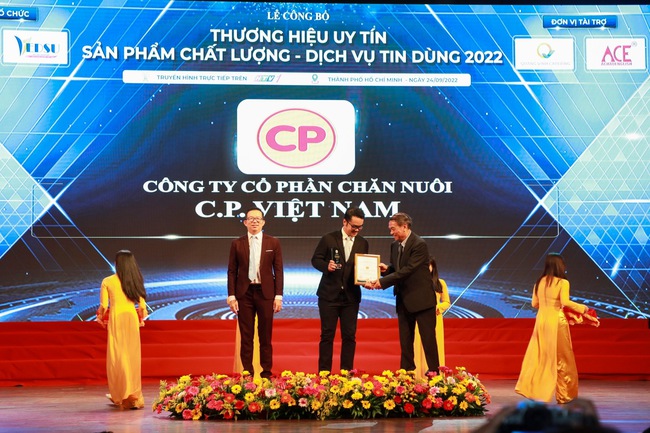 Lễ công bố thương hiệu uy tín - sản phẩm chất lượng -dịch vụ tin dùng năm 2022 - lần thứ 8 - Ảnh 3.