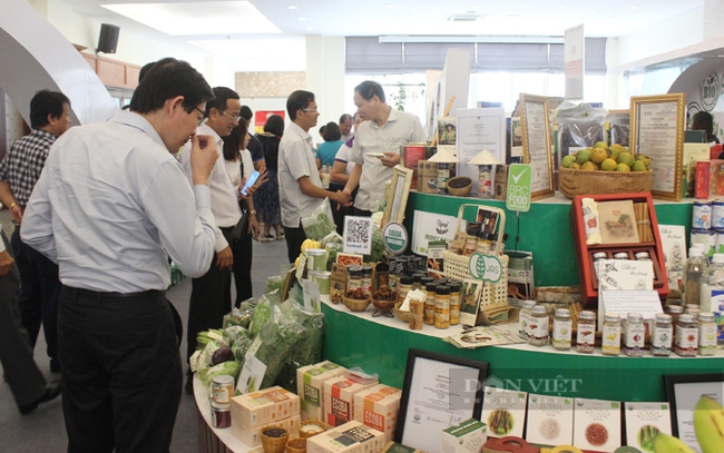 Phát triển thị trường cho sản phẩm nông nghiệp hữu cơ không hề dễ. Ảnh: Trần Khánh
