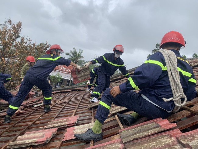 Cần hàng nghìn tỷ đồng khắc phục hậu quả bão lũ, TT-Huế đề nghị Trung ương hỗ trợ - Ảnh 3.