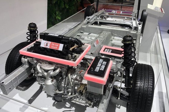 Suzuki Ertiga hybrid tiết kiệm nhiên liệu sắp ra mắt tại Việt Nam - Ảnh 4.