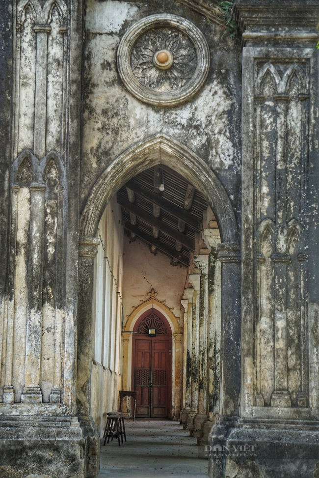 Nét đẹp cổ kính nhà thờ Pháp cổ hơn 100 tuổi tại Đà Nẵng - Ảnh 3.