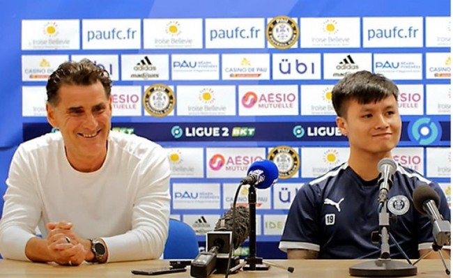 HLV Pau FC phản ứng thế nào về khả năng Quang Hải dự AFF Cup 2022? - Ảnh 1.