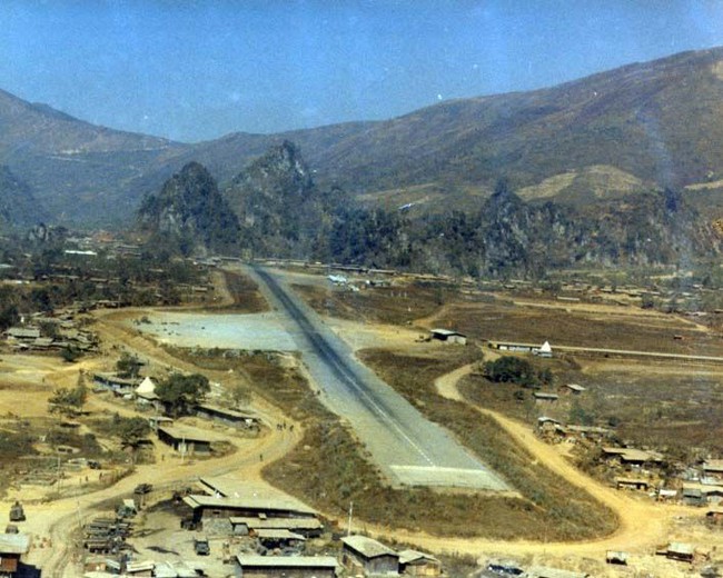 Trận oanh tạc khủng khiếp của Không quân Việt Nam trên đất Lào - Ảnh 1.