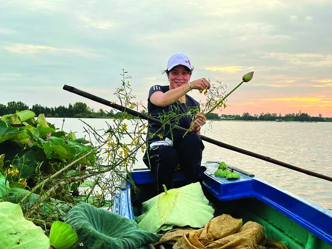 xuan/Lưới cá trên sông trăng - Ảnh 2.