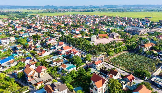 Mức lương Chủ tịch UBND thị trấn tại Hà Nội năm 2023 theo quy định của pháp luật - Ảnh 2.