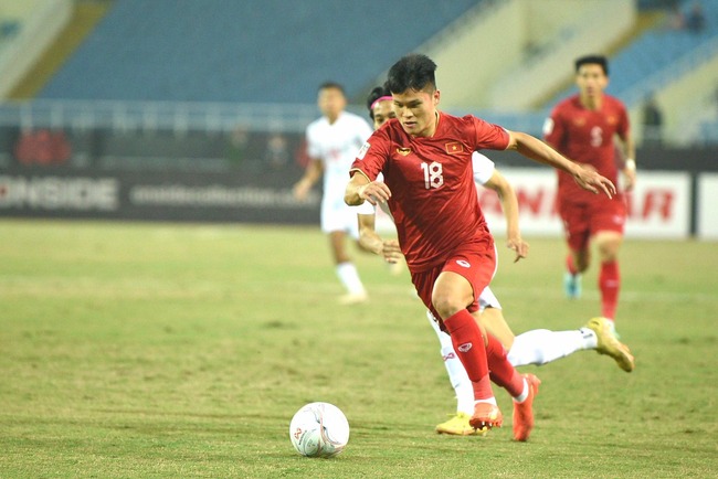 Đâu là điểm yếu của ĐT Việt Nam trong trận thắng ĐT Myanmar? - Ảnh 1.
