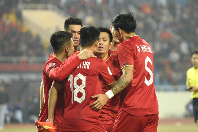 Đâu là điểm yếu của ĐT Việt Nam trong trận thắng ĐT Myanmar? - Ảnh 3.