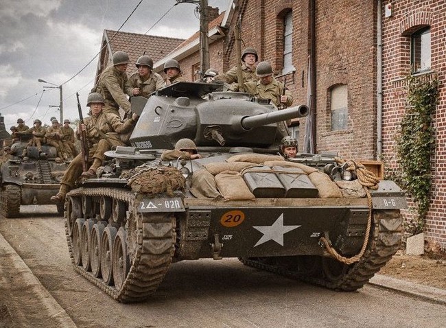 Chiến thắng Điện Biên Phủ - lần đầu tiên bộ đội ta lái xe tăng - Ảnh 3.