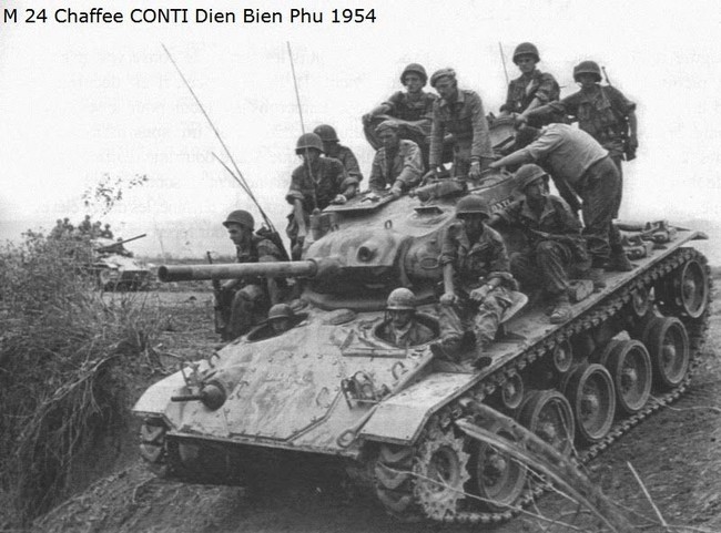 Chiến thắng Điện Biên Phủ - lần đầu tiên bộ đội ta lái xe tăng - Ảnh 10.