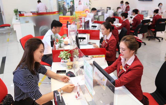 Dự báo lợi nhuận ngân hàng trong quý III, Sacombank gây bất ngờ khi lãi tăng tới 63% - Ảnh 2.