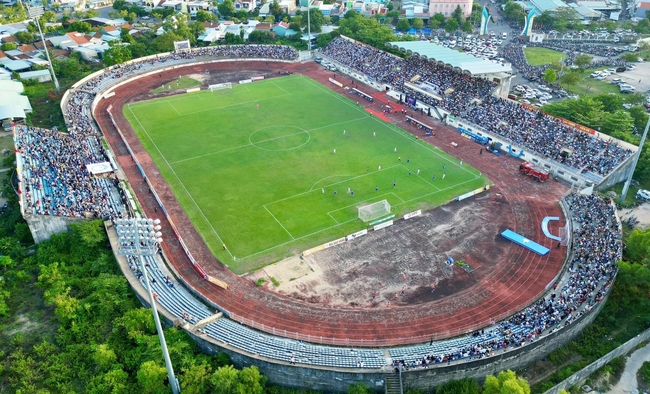 Vừa lên hạng, Quảng Nam FC đã nhận tin dữ - Ảnh 1.