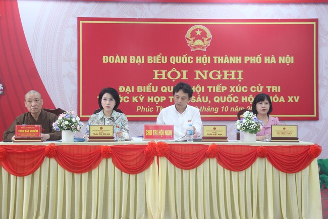 Hà Nội: “Cát tặc”... theo dõi công an để khai thác cát trái phép - Ảnh 1.