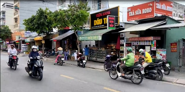 TP.HCM: Nhân chứng kể lại giây phút kinh hoàng khi phát hiện 3 người trong gia đình tử vong - Ảnh 1.