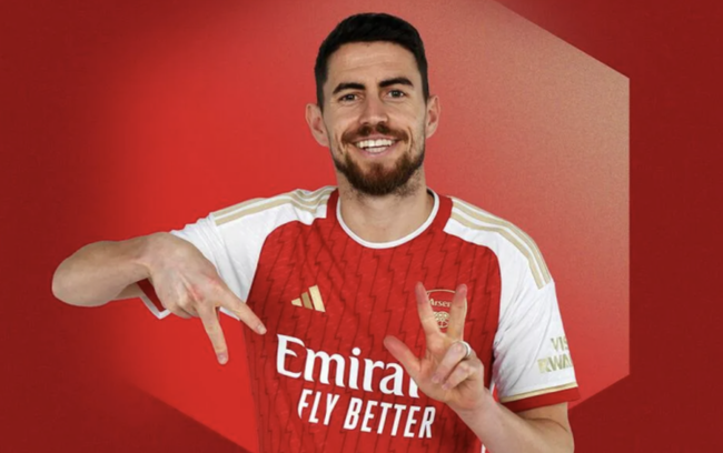 Jorginho trở thành HLV trên sân của Arsenal như thế nào? - Ảnh 1.