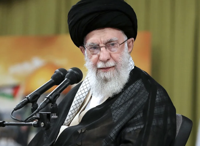 Reuters: Đại Giáo chủ Iran tuyên bố không can thiệp trực tiếp vào xung đột Hamas - Israel - Ảnh 1.