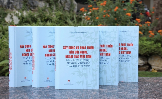 Ra mắt cuốn sách của Tổng Bí thư Nguyễn Phú Trọng về xây dựng nền đối ngoại, ngoại giao Việt Nam - Ảnh 1.