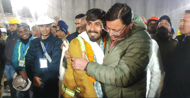 Làm cách nào Ấn Độ cứu thoát an toàn tất cả 41 công nhân sập hầm mỏ 17 ngày? - Ảnh 1.