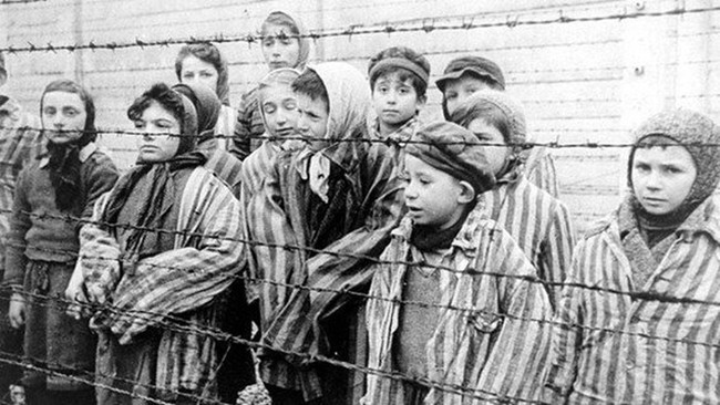 Sự thật chấn động chưa tiết lộ về thảm họa diệt chủng Holocaust - Ảnh 7.