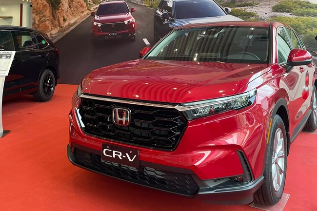 Loạt ô tô giảm giá sâu nhất tháng 2/2024: Honda CR-V, Mitsubishi Xpander đều giảm lớn sau Tết- Ảnh 3.