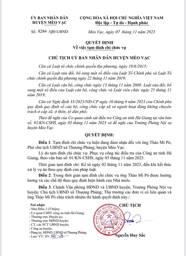 Hà Giang: Phó chủ tịch xã bị đình chỉ chức vụ vì đi săn thú bắn chết người - Ảnh 1.