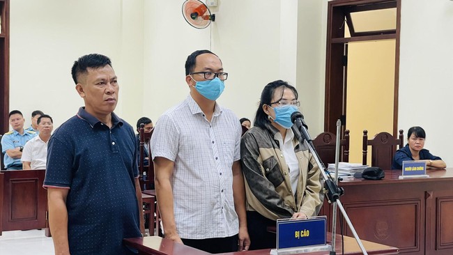 Căn cứ miễn trách nhiệm hình sự cho 2 người vụ nữ sinh lớp 12 bị tông chết ở tỉnh Ninh Thuận - Ảnh 1.