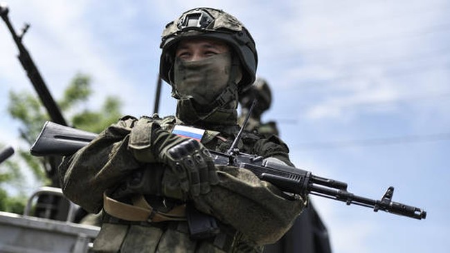 Đại tá Cục an ninh và Tình báo mật của Ukraine có lời thú nhận bất ngờ về Nga - Ảnh 1.