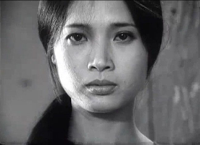 Cuộc đời trắc trở của “mỹ nữ Hà Thành” từng tạo nên cảnh nóng gây chấn động màn ảnh Việt - Ảnh 2.
