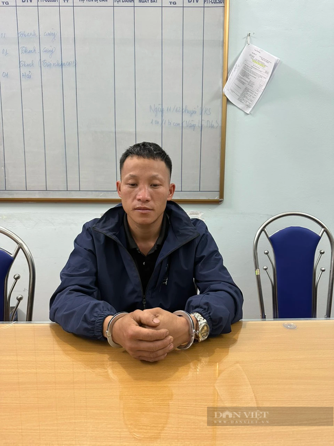 Công an Lai Châu: Phá chuyên án, bắt giữ 2 đối tượng, thu 16 bánh heroin - Ảnh 2.