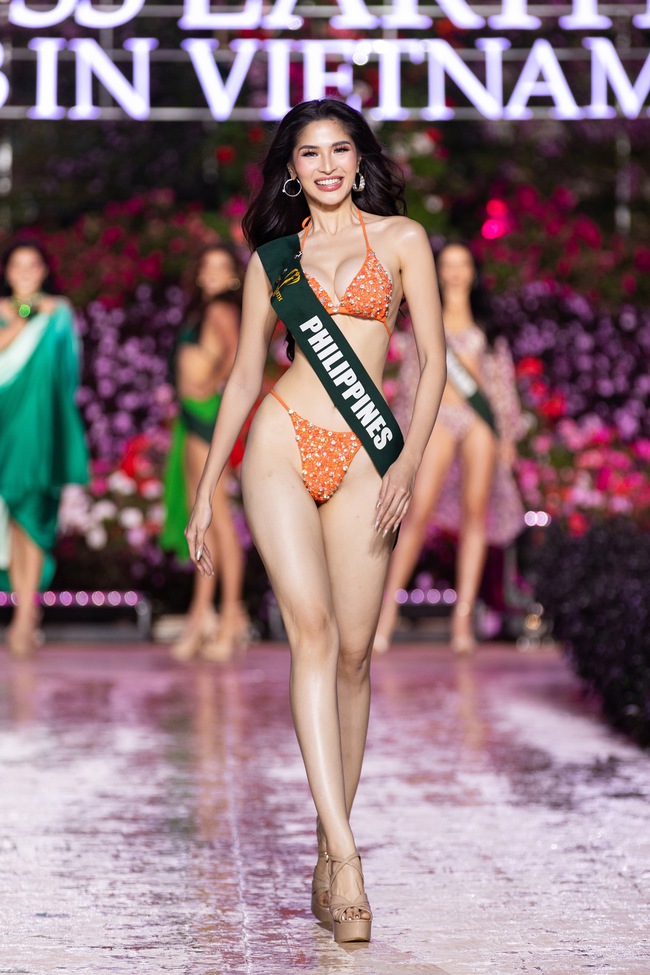 Top 8 thí sinh trình diễn bikini nổi bật nhất trước chung kết Miss Earth 2023 - Ảnh 2.
