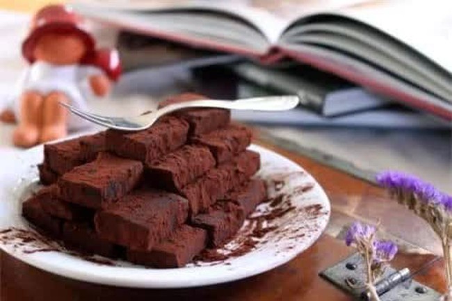 Vì sao ăn thử 1 lần, Khang Hy đã ghét cay, ghét đắng chocolate? - Ảnh 3.