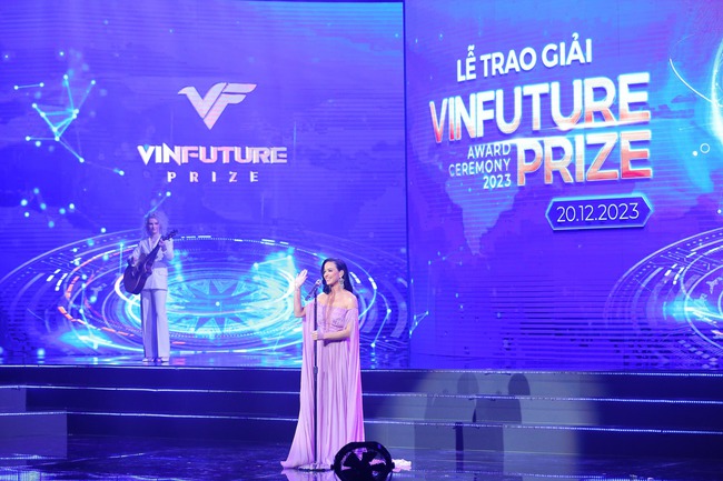 Katy Perry mang ba ca khúc đạt tỷ view lên sân khấu lễ trao giải VinFuture - Ảnh 2.