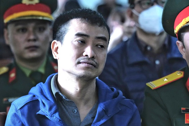 Lần đầu chịu xét xử, Phan Quốc Việt bị viện kiểm sát quân sự đề nghị phạt 26 năm tù - Ảnh 1.