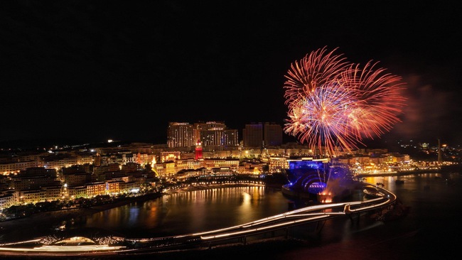 Chính thức: Phú Quốc đón năm mới bằng Countdown và pháo hoa hoành tráng tại Sunset Town - Ảnh 1.