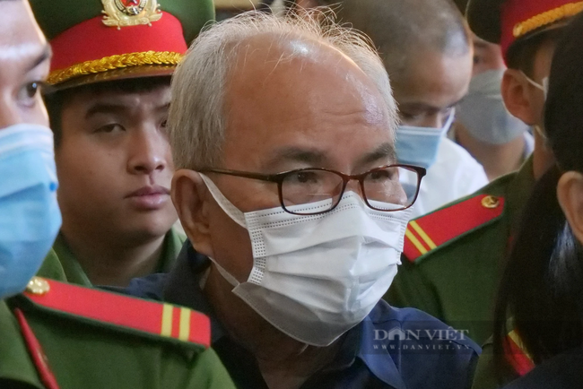 Cựu Giám đốc Sở Y tế Tây Ninh Hoa Công Hậu lãnh 4 năm tù - Ảnh 1.