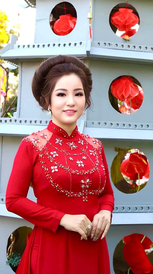Tết Dương lịch 2024 của dàn sao Việt: Đỗ Mỹ Linh, MC Mai Ngọc có ngày cuối cùng của năm đặc biệt