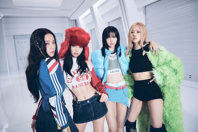 Blackpink tái ký hợp đồng với YG - Ảnh 1.