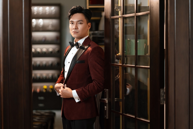 MC Quốc Trí vừa đoạt giải Á vương Mister Tourism World 2023: &quot;Tôi vẫn chưa có thời gian cho mối quan hệ tình cảm&quot; - Ảnh 4.