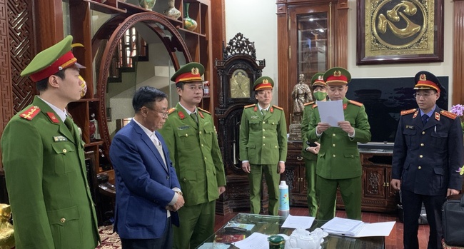 Vì sao nguyên Phó chủ tịch tỉnh Hà Nam bị khởi tố theo Bộ luật hình sự 1999? - Ảnh 1.
