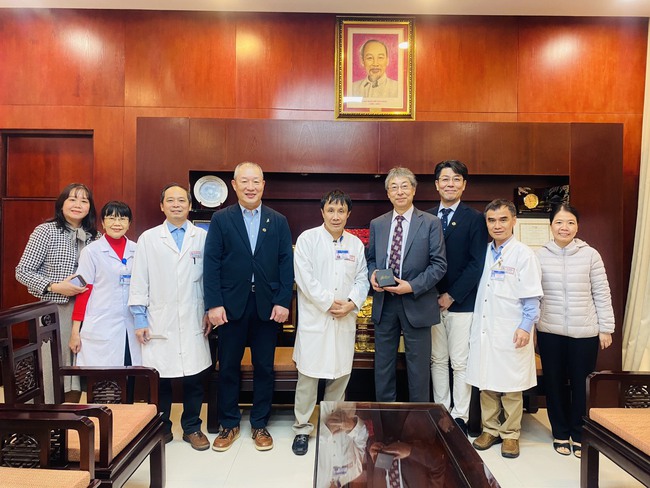Nhìn lại 10 năm hợp tác y khoa của Giáo sư Shichino, NCGM Nhật Bản với Bệnh viện Trung ương Huế - Ảnh 3.
