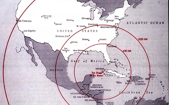 Mỹ đứng ngồi không yên khi Liên Xô triển khai tên lửa hạt nhân ở Cuba (Kỳ 1) - Ảnh 1.